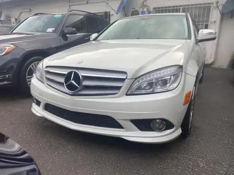 Mercedes Benz C-Class C300 4matic 