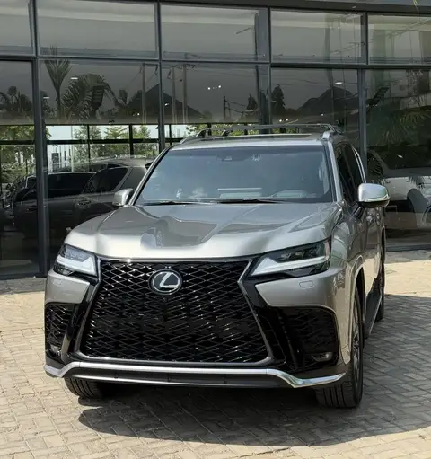 Lexus LX LX 600