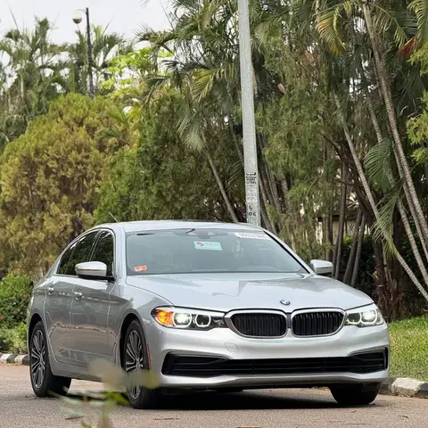 BMW 5 Series 530i