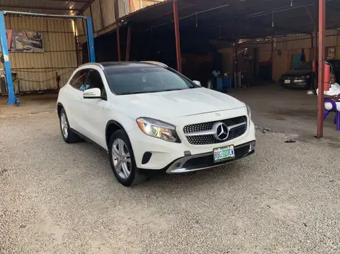 Mercedes Benz GLA-Class GLA 250 4MATIC
