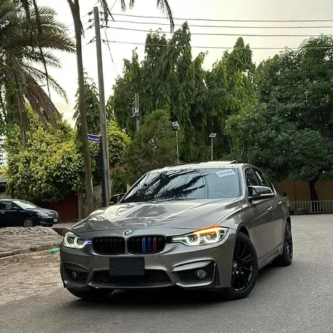 BMW 3 Series 328i M-Kitted