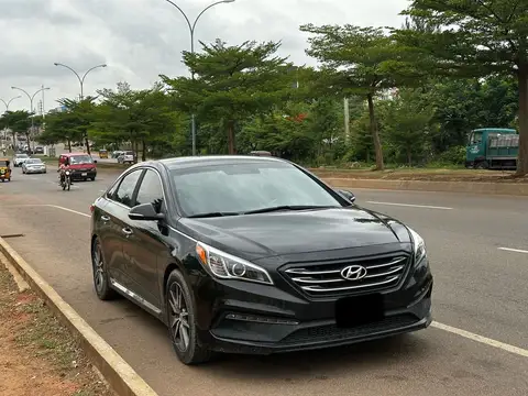 Hyundai Sonata Sport 2.0T