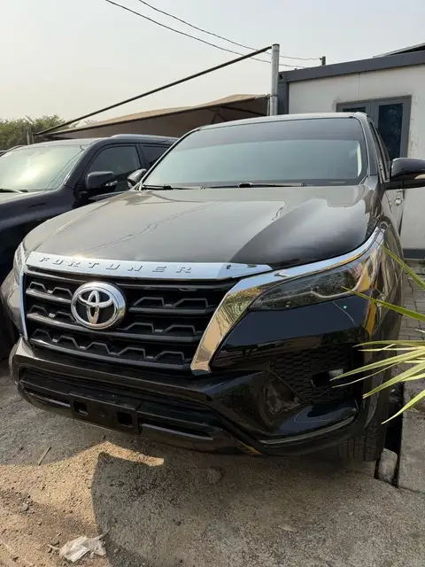 Toyota Fortuner