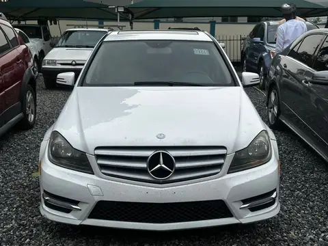 Mercedes Benz C-Class C300 4MATIC 