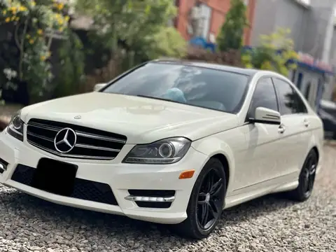 Mercedes Benz C-Class C300