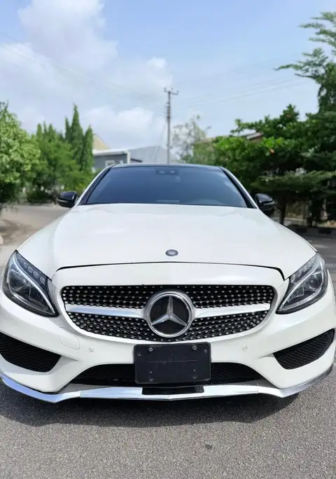 Mercedes Benz C-Class C450 Full Option 