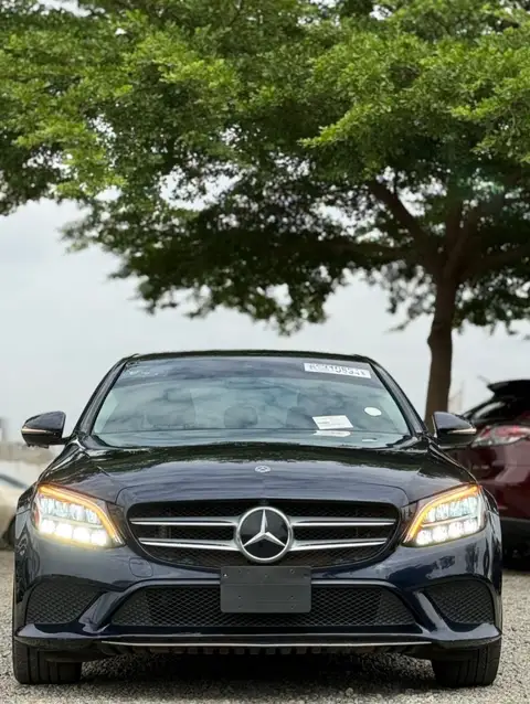 Mercedes Benz C-Class C300